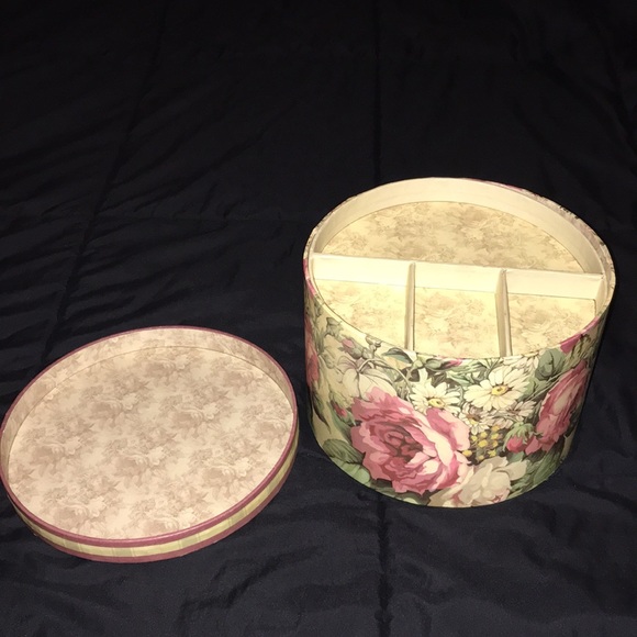 Suede Hat with Fox Hair Trim - Picture 10 of 11